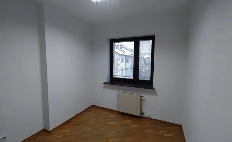 Ile trwa malowanie mieszkania? Sprawdź realny czas i porady